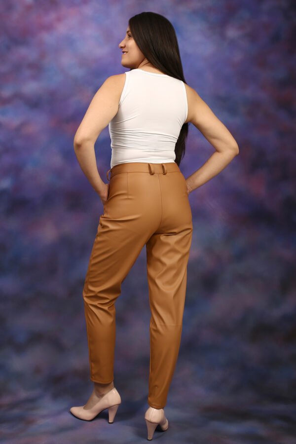 Pantalón Miel Chic Johana Fashion foto 3